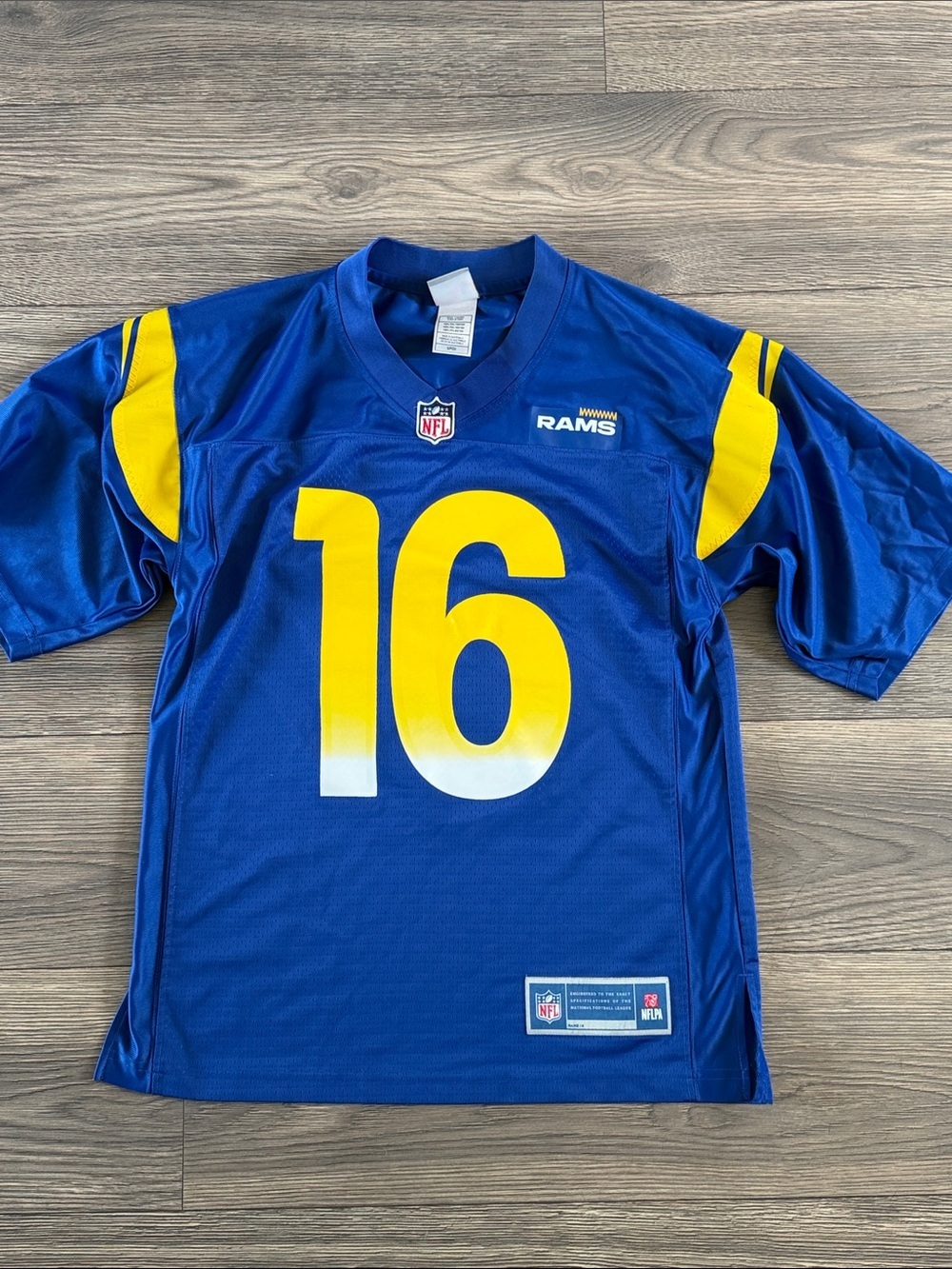 LOS ANGELES RAMS JARED GOFF #16 BLUE NFL SIZE SMALL JERSEY